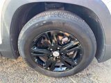 Used 2022 GMC Terrain SLE w/ Driver Convenience Package image 4