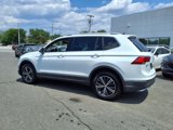 Used 2019 Volkswagen Tiguan SEL image 3