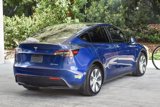 Used 2021 Tesla Model Y Long Range image 6