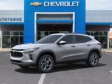New 2025 Chevrolet Trax LT image 2
