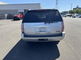 Used 2013 GMC Yukon XL Denali image 5