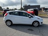 Used 2015 Ford Fiesta SE image 4