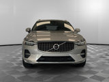 Used 2023 Volvo XC60 B5 Plus image 3