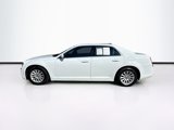 Used 2012 Chrysler 300 image 4