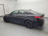 Used 2020 Kia Optima LX image 3