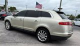 Used 2010 Lincoln MKT AWD image 3