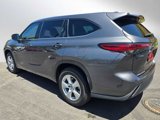 Used 2022 Toyota Highlander L image 3