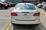 Used 2017 Ford Focus SE image 5