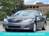 Used 2011 Toyota Camry LE image 2