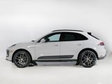 Used 2025 Porsche Macan image 2