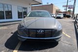 Used 2021 Hyundai Sonata SE image 2