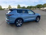 Used 2025 Mitsubishi Outlander AWD image 5