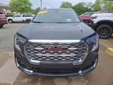 Used 2022 GMC Terrain Denali w/ Denali Premium Package image 2
