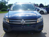 Used 2016 Volkswagen Tiguan S image 2