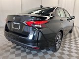 Used 2023 Nissan Versa SV image 5