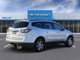 Used 2017 Chevrolet Traverse LT image 2