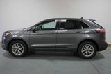 Used 2023 Ford Edge SEL image 2