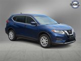 Used 2018 Nissan Rogue S image 2
