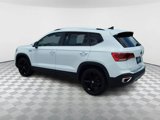 Used 2022 Volkswagen Taos SE image 5