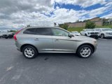 Used 2015 Volvo XC60 T5 w/ Proximity Package image 4