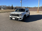 Used 2021 Jeep Renegade Latitude w/ Luxury Group II image 4
