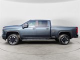Used 2020 Chevrolet Silverado 2500 Custom w/ Custom Value Package image 2