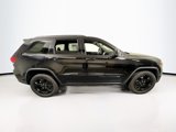 Used 2019 Jeep Grand Cherokee Laredo image 4