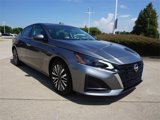 Used 2023 Nissan Altima 2.5 SV image 3