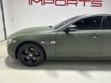 Used 2017 Jaguar XE image 5