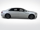 Used 2019 Lincoln Continental Premiere image 4
