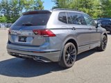 Used 2021 Volkswagen Tiguan SE R-Line image 6