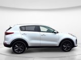 Used 2022 Kia Sportage LX w/ LX FWD Value Edition Package image 2