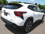 Used 2025 Chevrolet Trax RS w/ Driver Confidence Package image 6