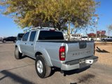 Used 2001 Nissan Frontier SE image 3