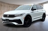 Used 2022 Volkswagen Tiguan SE R-Line image 3