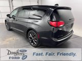 Used 2019 Chrysler Pacifica Touring Plus w/ S Appearance Package image 5