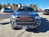 Used 2017 Toyota Tacoma TRD Sport image 4