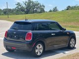 Used 2019 MINI Cooper 2-Door Hardtop w/ Signature Upholstery Package image 5