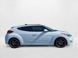 Used 2012 Hyundai Veloster w/ Style Pkg image 4