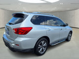 Used 2020 Nissan Pathfinder SV image 5