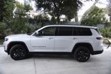Used 2022 Jeep Grand Cherokee L Laredo image 6
