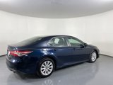 Used 2018 Toyota Camry LE image 5