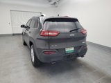 Used 2014 Jeep Cherokee Latitude w/ Cold Weather Group image 5