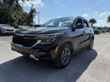 Used 2024 Kia Seltos S image 3