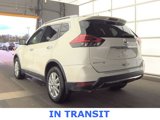 Used 2017 Nissan Rogue SV w/ SV Premium Package image 4