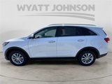 Used 2016 Kia Sorento LX image 2