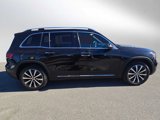 Used 2021 Mercedes-Benz GLB 250 4MATIC image 2