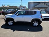 Used 2017 Jeep Renegade Latitude image 6