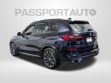 Used 2021 BMW X5 xDrive40i w/ M Sport Package image 3