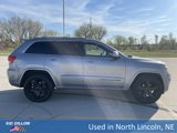 Used 2015 Jeep Grand Cherokee Altitude image 3